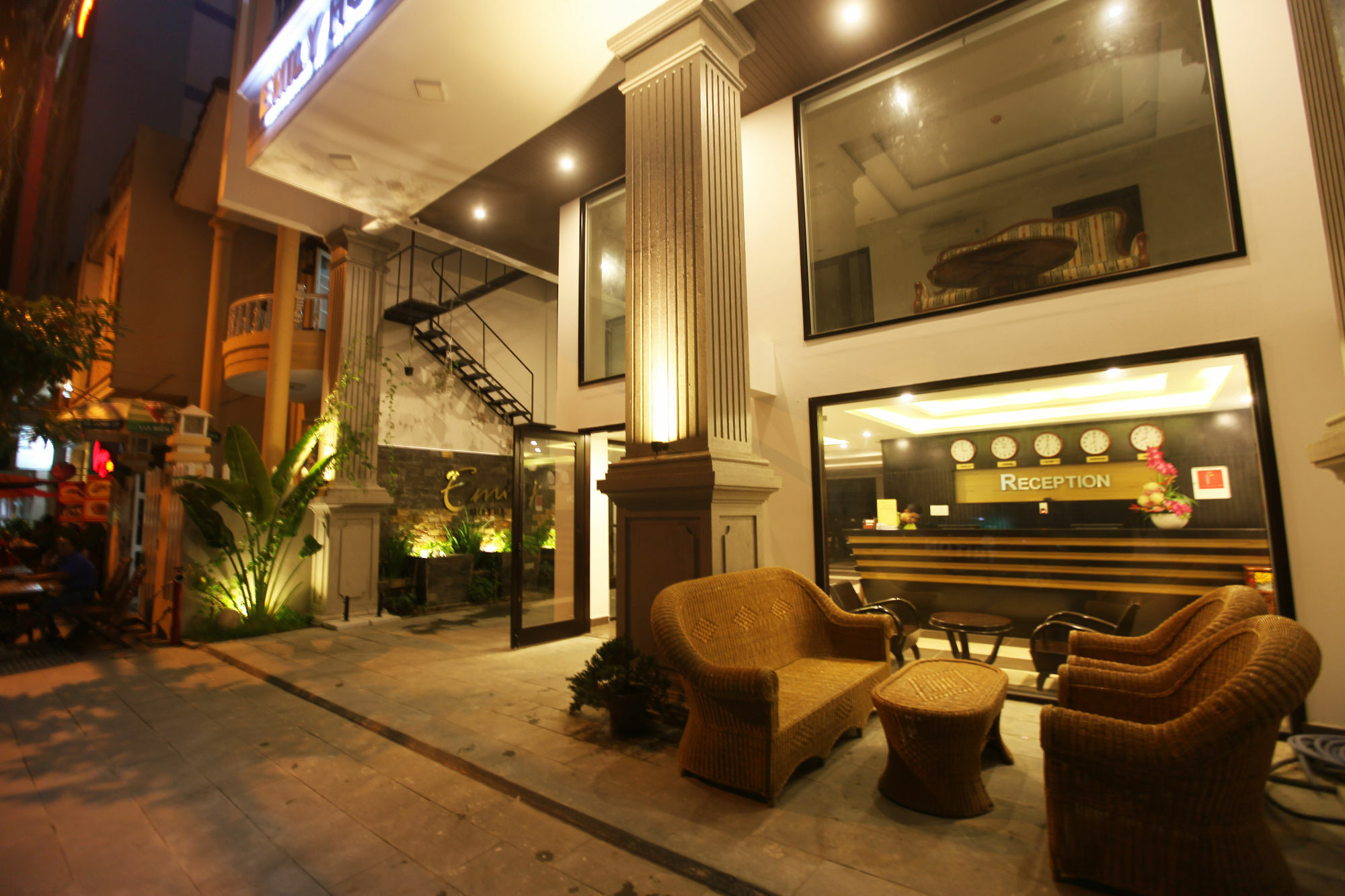 Emily Hotel & Apartment Da Nang Luaran gambar