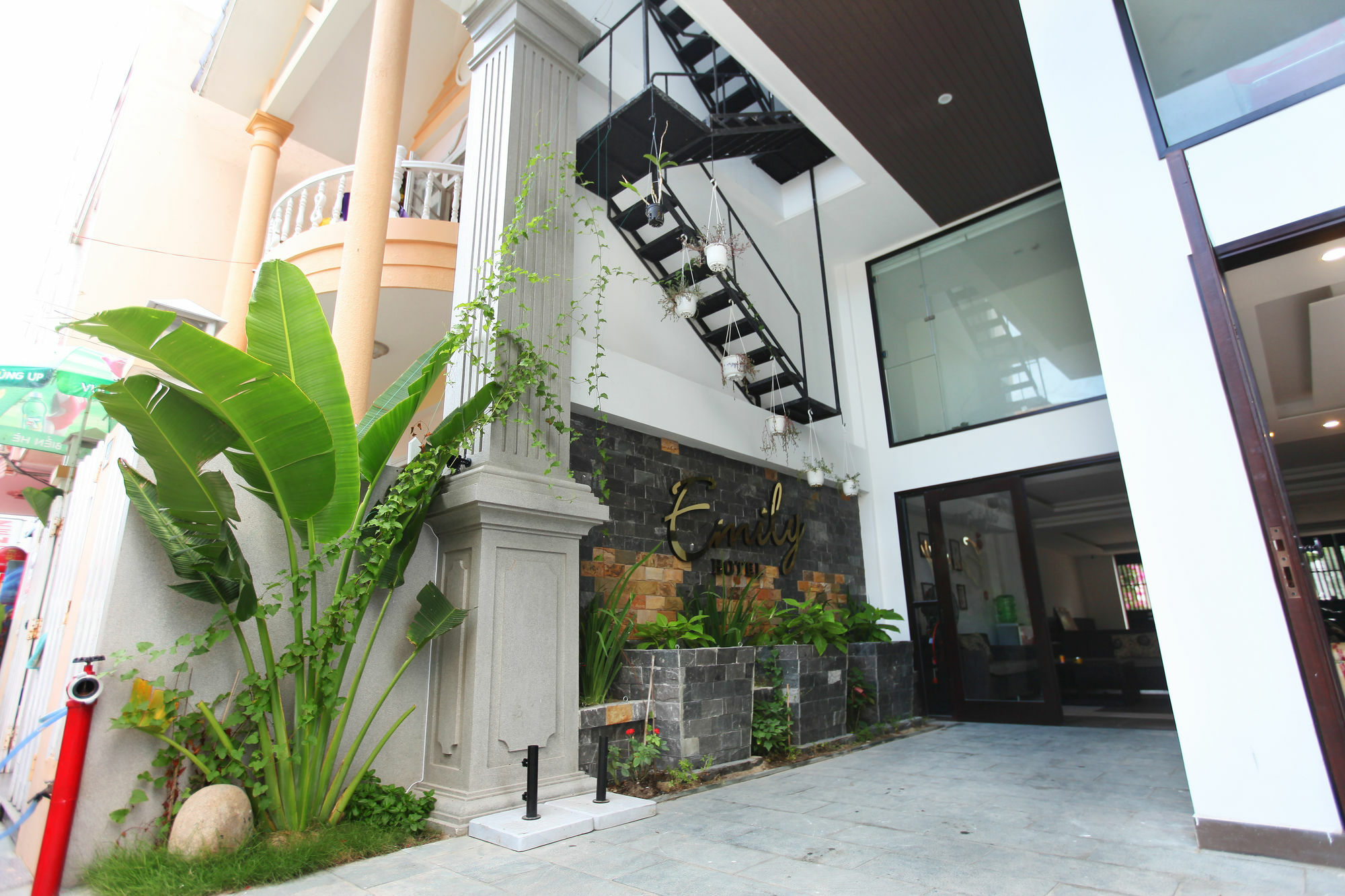 Emily Hotel & Apartment Da Nang Luaran gambar